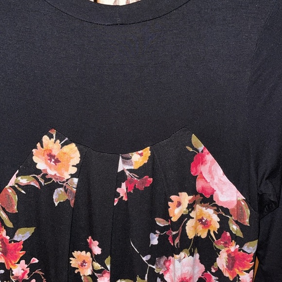 NWT SOLID/FLORAL TUNIC - Picture 5 of 11